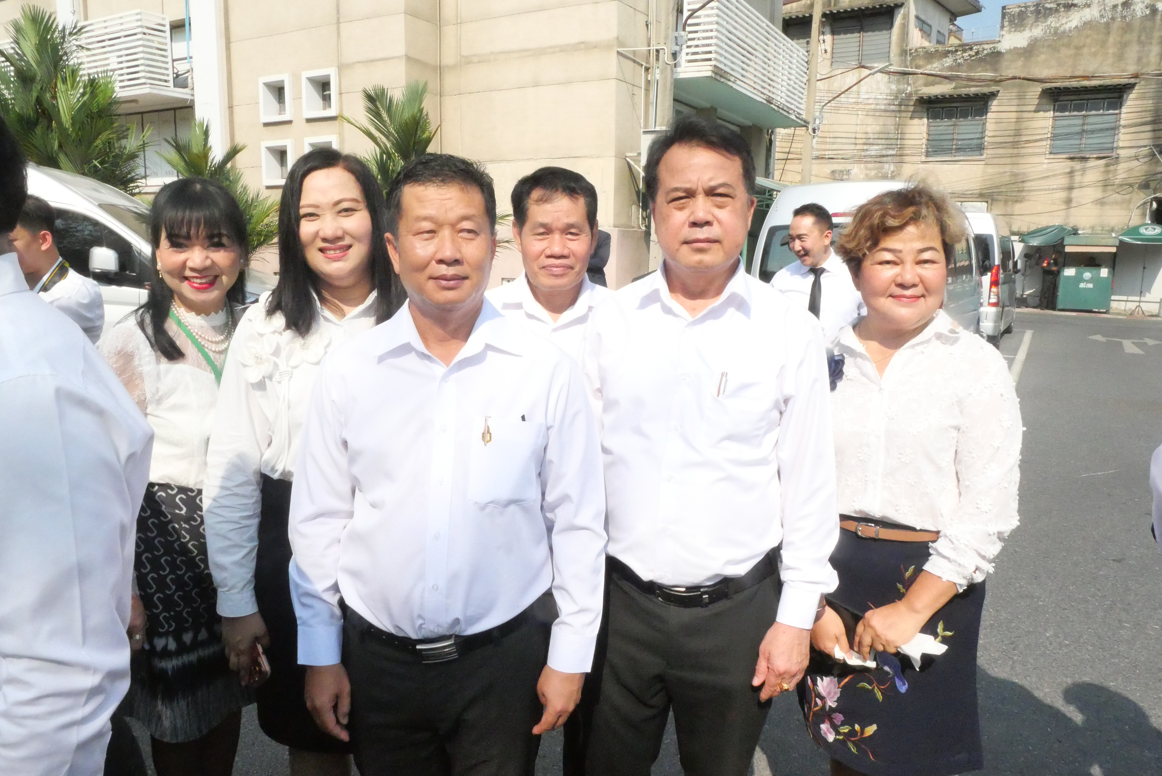 title - คณะผู้บริหาร ส.ป.ก. ร่วมพิธีสักการะสิ่งศักดิ์สิทธิ์ประจำกระทรวงเกษตรและสหกรณ์ ในโอกาสเข้ารับตำแหน่งของรัฐมนตรีว่าการกระทรวงเกษตรและสหกรณ์ และรัฐมนตรีช่วยว่าการกระทรวงเกษตรและสหกรณ์ 